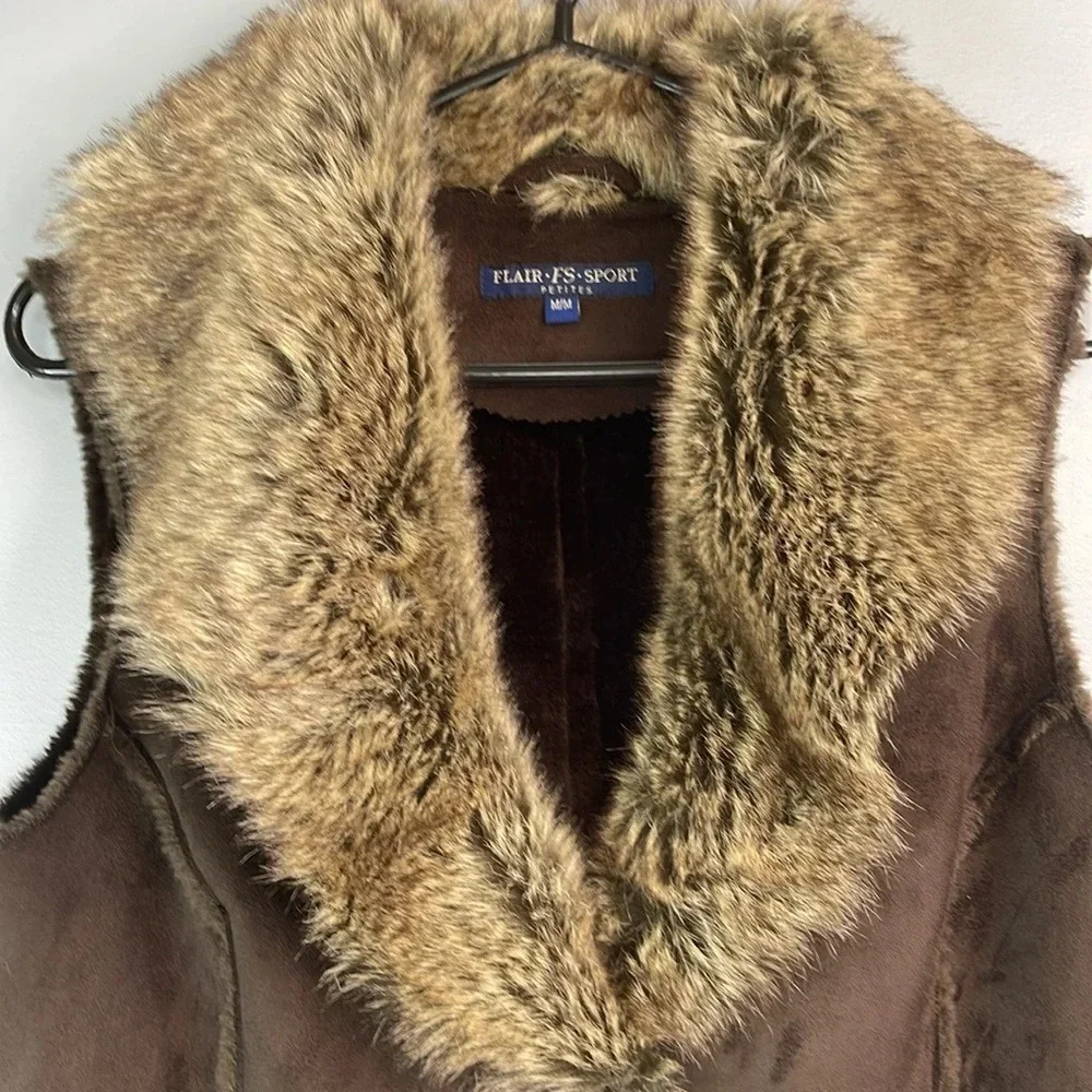 FLAIR SPORT NWT Fun Fur Shawl Collar Vest Brown Faux Suede Button Front MP - Picture 3 of 11